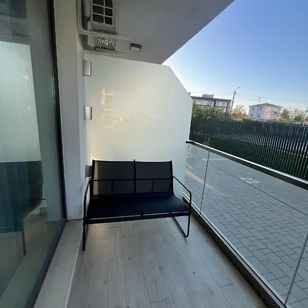 Seaside Nora - Meraki Pool And - Private Parking Apartment *